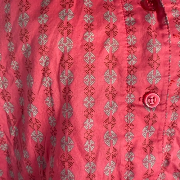 The Cat’s Pajamas Pink Notched Collar Pajama Top and Bottom Set - Picture 6 of 11